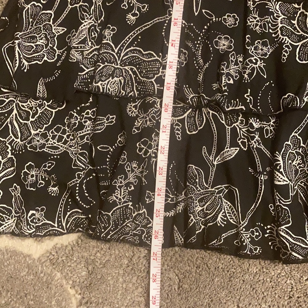 EXPRESS STRAPLESS TIERED RUFFLE FLORAL DRESS - Picture 3 of 4
